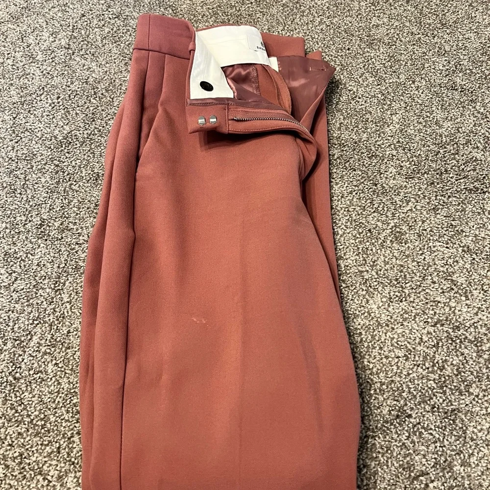 Aritzia Babaton dress pants - worn once - Picture 2 of 3